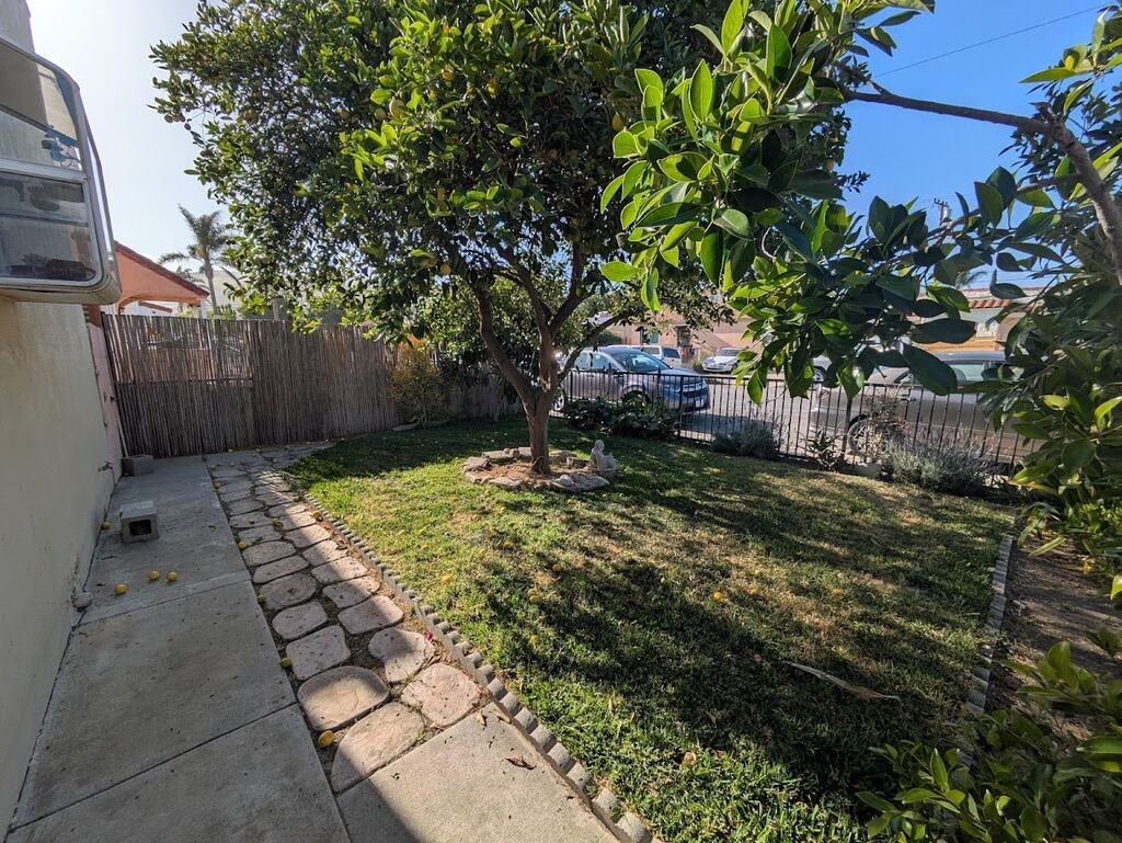 92 W Vince St #92 - Photo 4 of 20