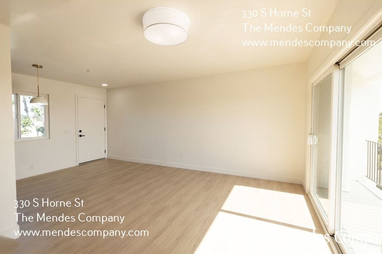 330 S Horne St #2 - Photo 5 of 10