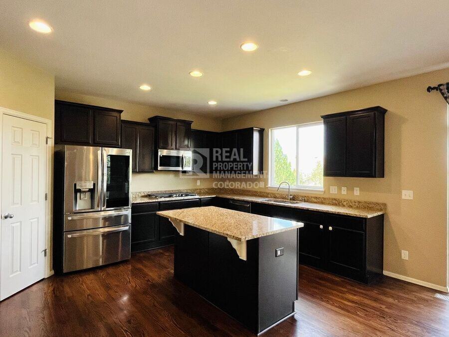 2695 Mountain Sky Dr - Photo 4 of 23