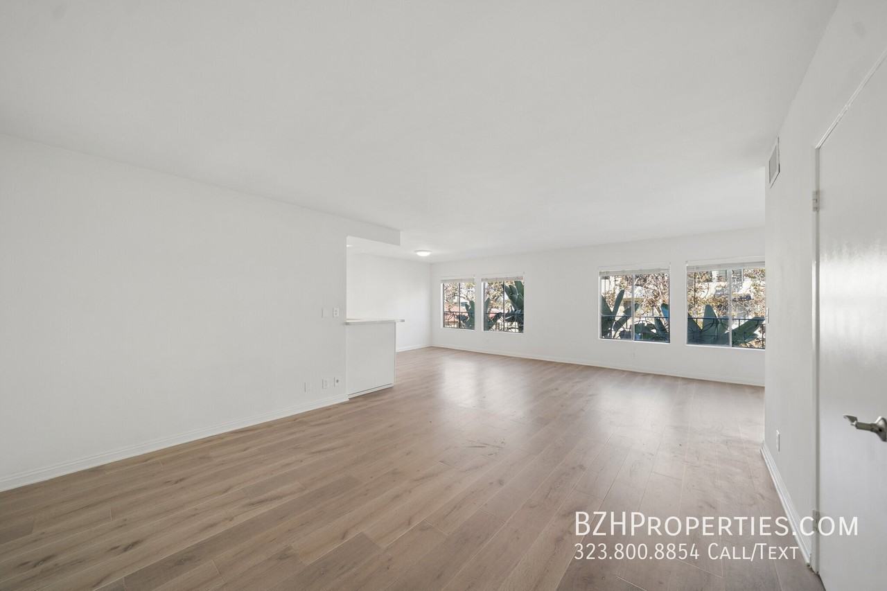 133 N Swall Dr #301 - Photo 4 of 20
