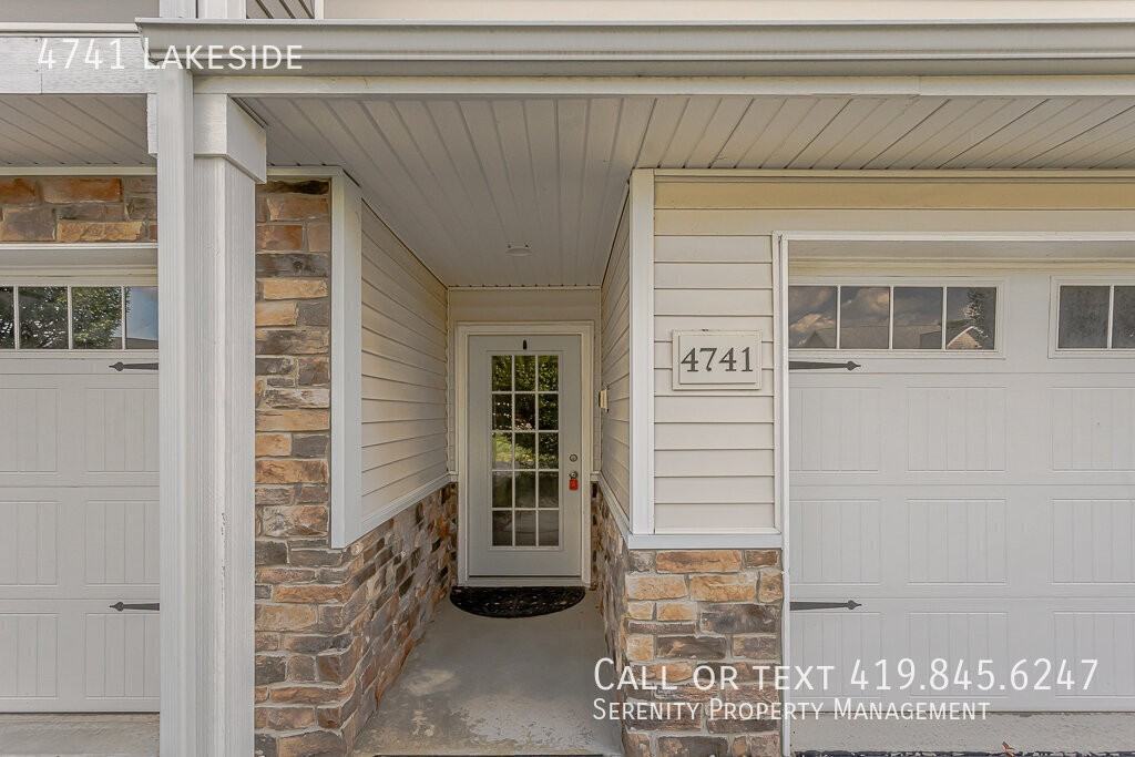 4741 Lakeside Dr - Photo 2 of 22