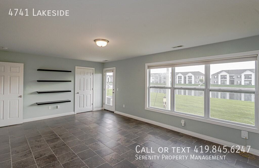 4741 Lakeside Dr - Photo 7 of 22
