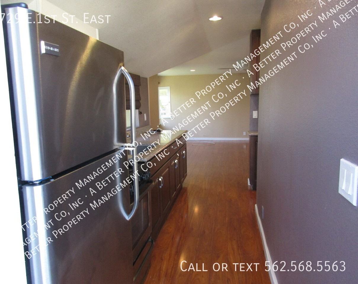 2729 E 1st St - Photo 2 of 11