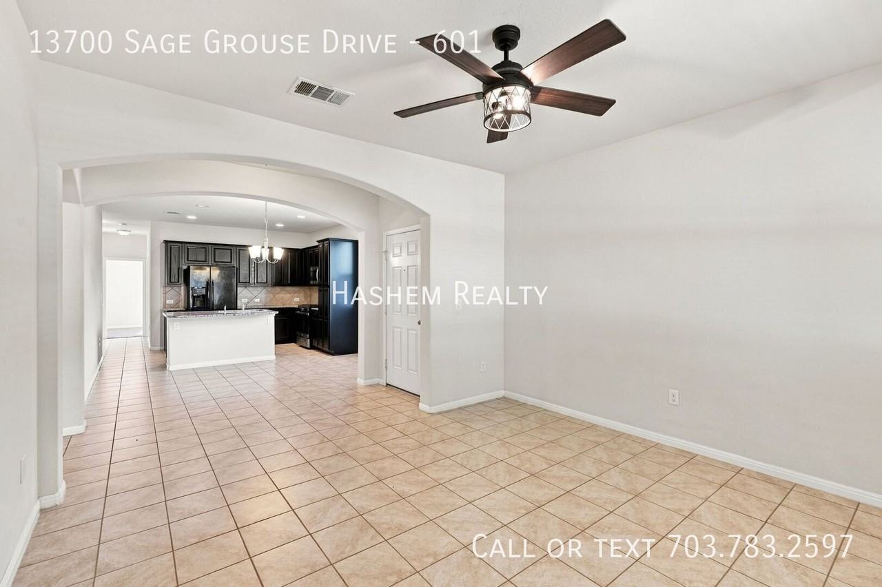 13700 Sage Grouse Dr #601 - Photo 3 of 15