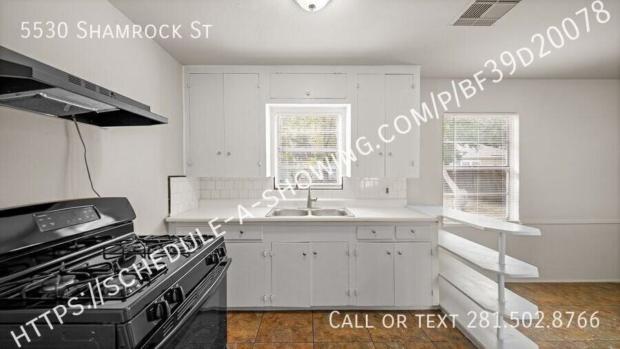 5530 Shamrock St - Photo 4 of 12