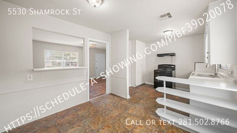5530 Shamrock St - Photo 5 of 12