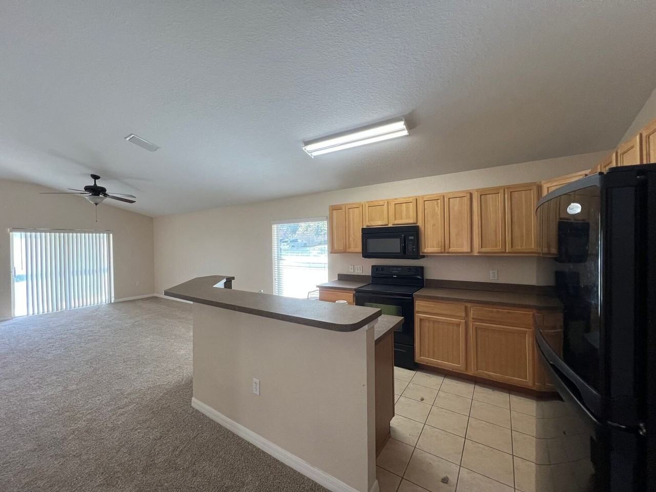 1960 White Hawk Way - Photo 4 of 12