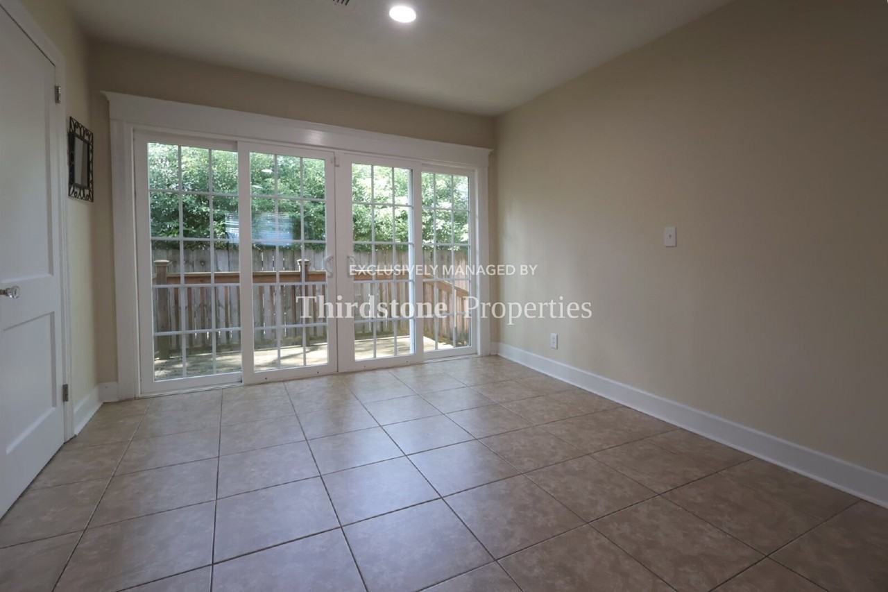 3944 Herschel St - Photo 6 of 23