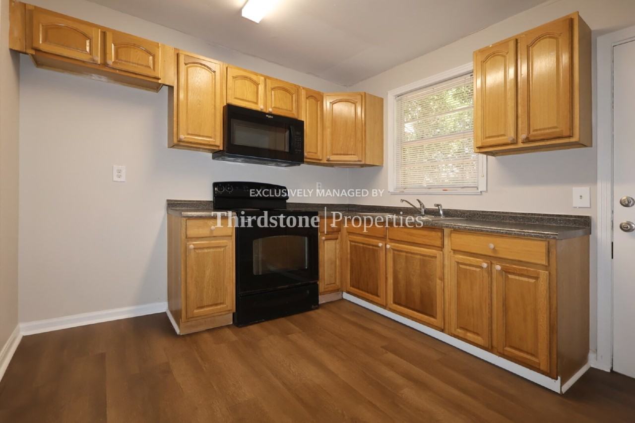 789 Gardenia Ln - Photo 4 of 20