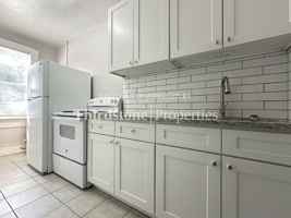 featured image of 82 W 32nd St #2