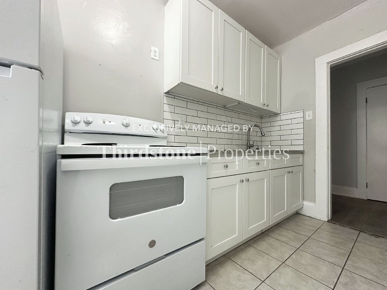 82 W 32nd St #2 - Photo 3 of 8