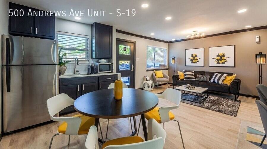 500 Andrews Ave #S19