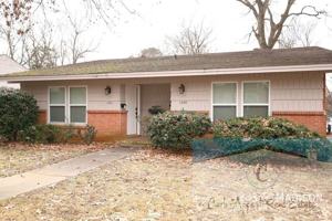 featured image of 1231 S Madison St
