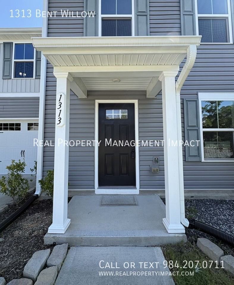 1313 Bent Willow Dr - Photo 4 of 33