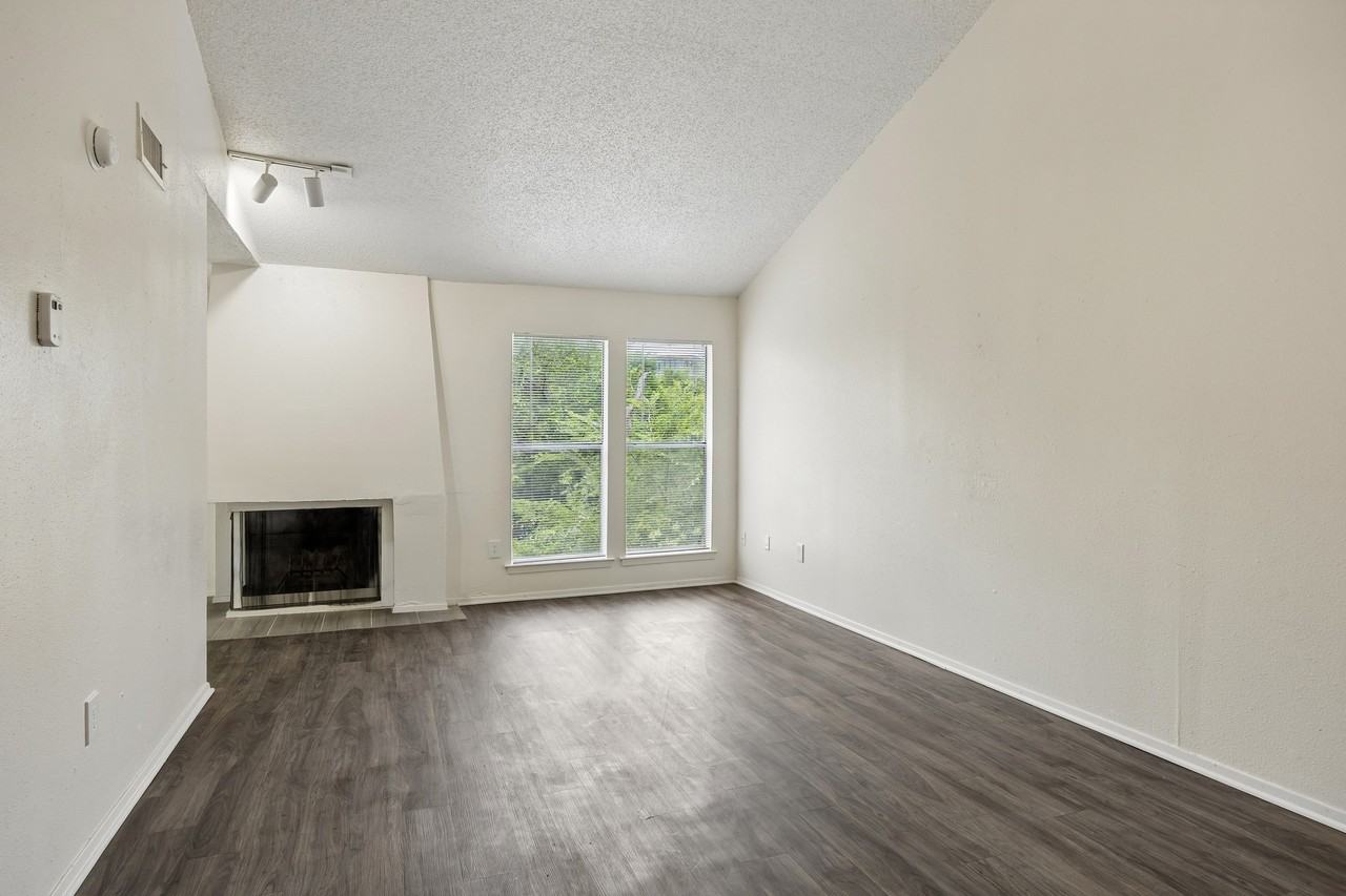 Tealwood Apartment Homes - Photo 6 of 21