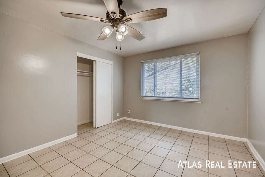 1393 Lansing St - Photo 2 of 28