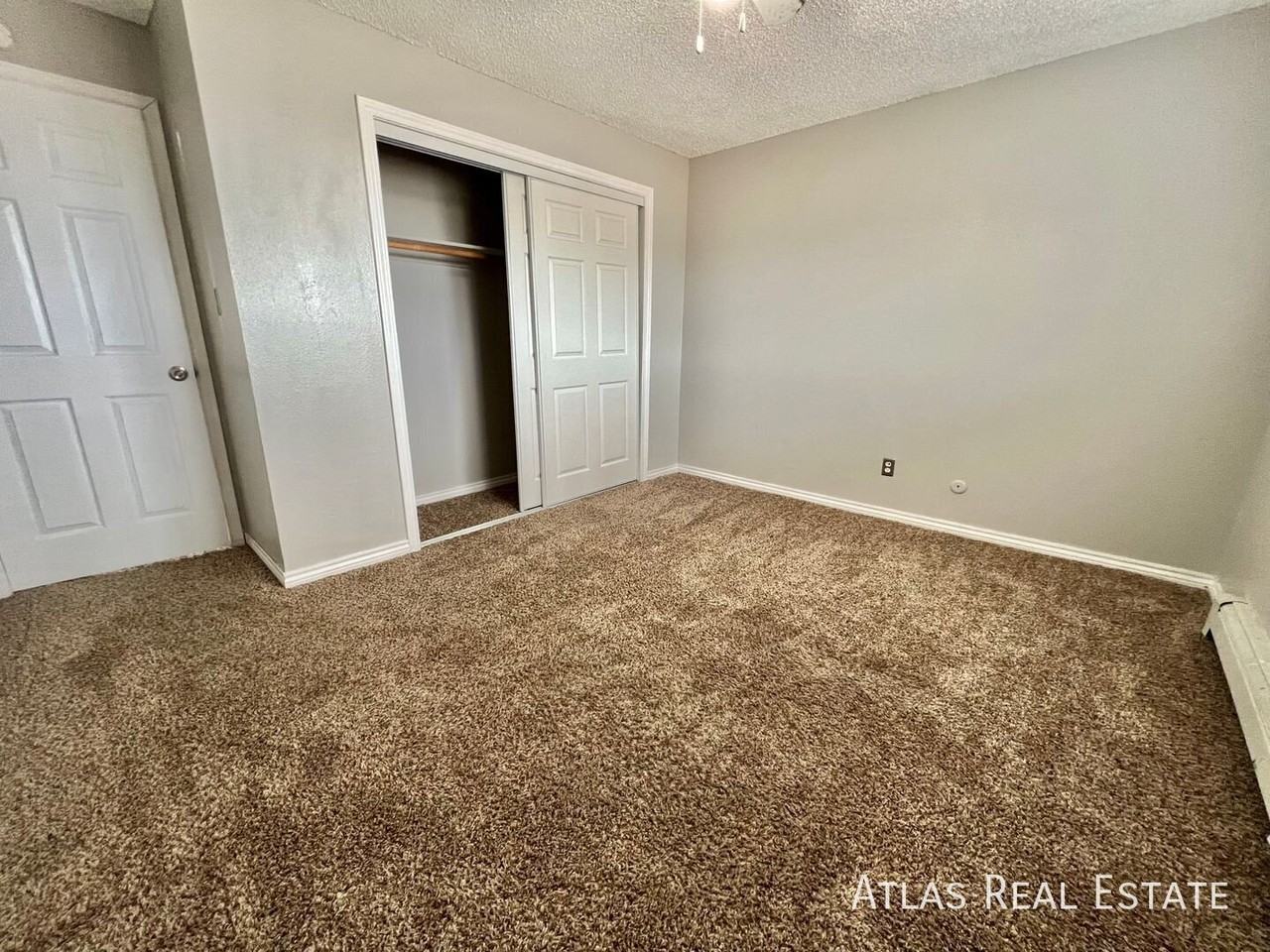 2913 Straus Ln #1 - Photo 6 of 11