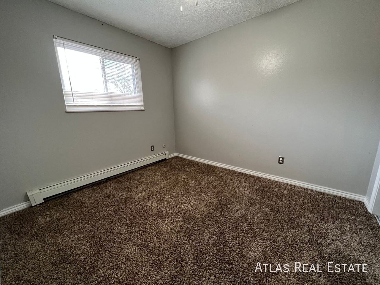2913 Straus Ln #1 - Photo 7 of 11