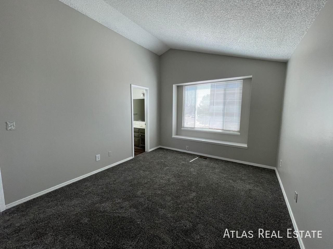 6658 Chantilly Pl - Photo 5 of 22