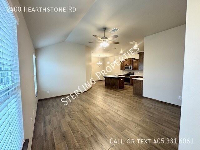 2400 Hearthstone Rd - Photo 3 of 30