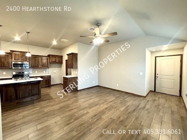 2400 Hearthstone Rd - Photo 4 of 30