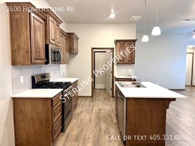 2400 Hearthstone Rd - Photo 7 of 30