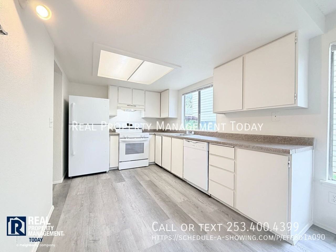 8414 27th St W #A - Photo 2 of 20