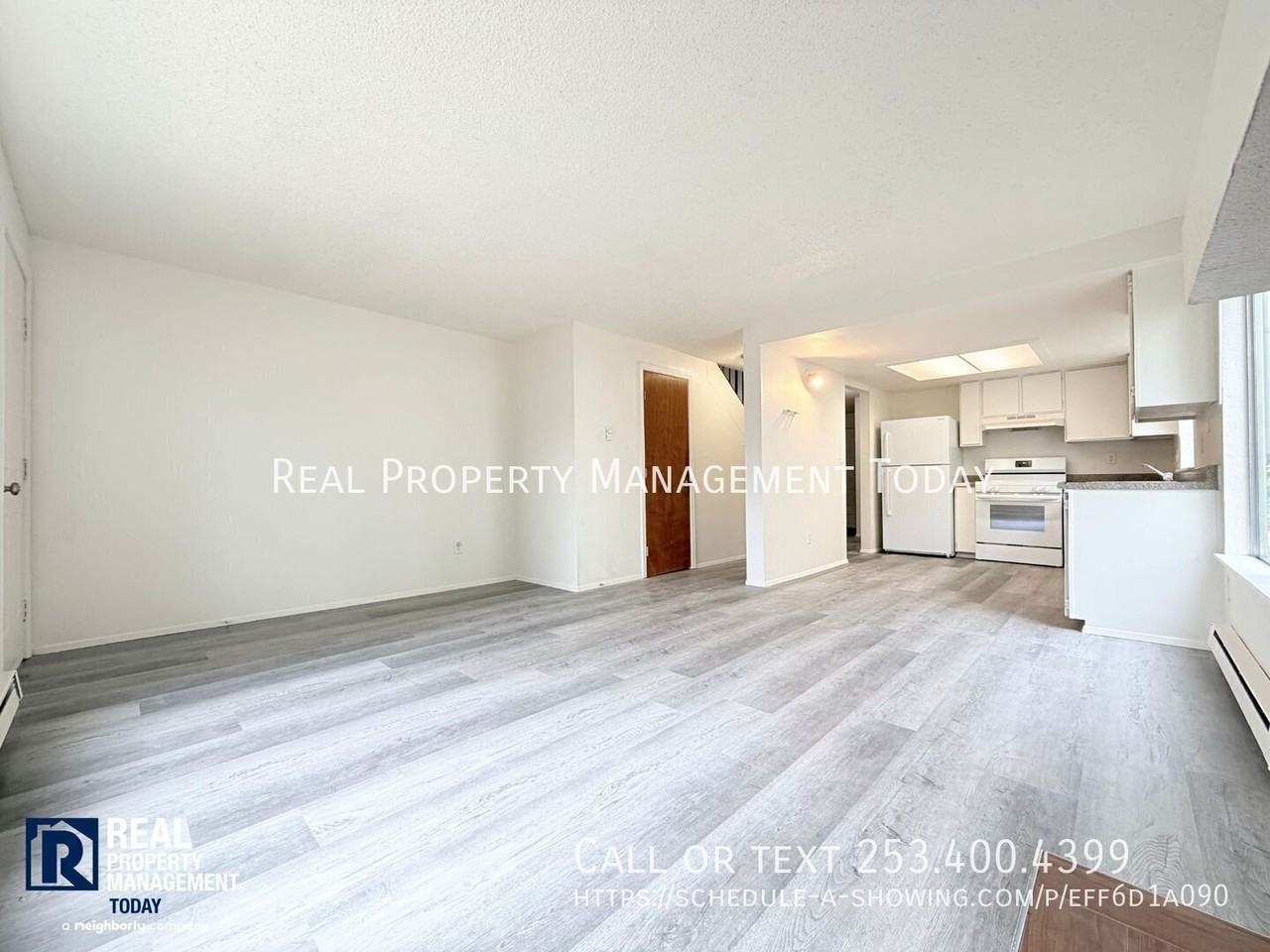 8414 27th St W #A - Photo 4 of 20