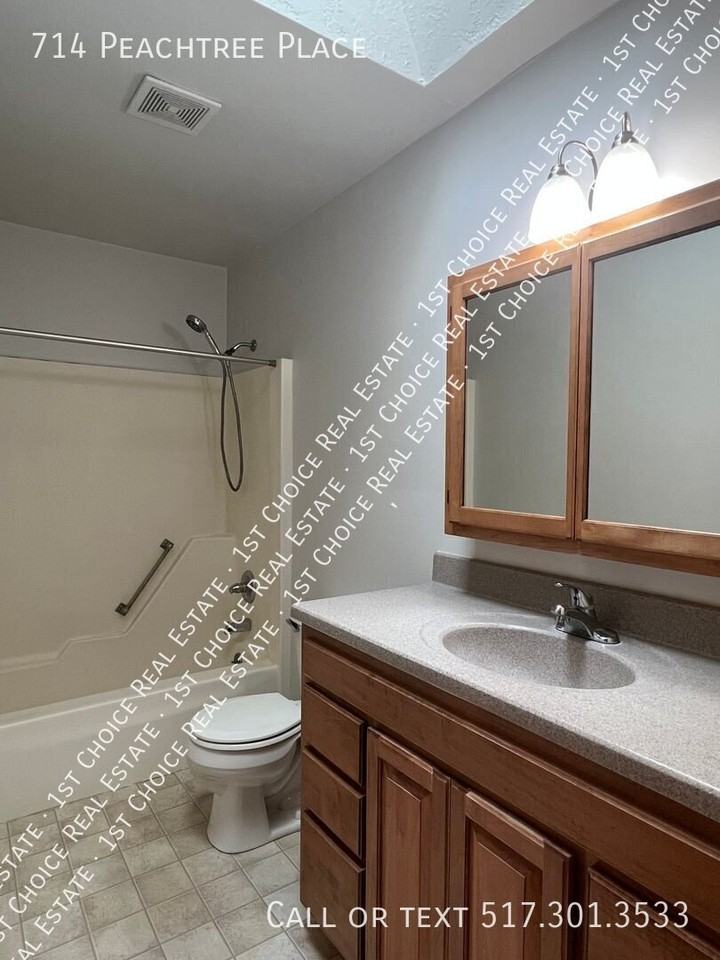 714 Peachtree Pl - Photo 6 of 16