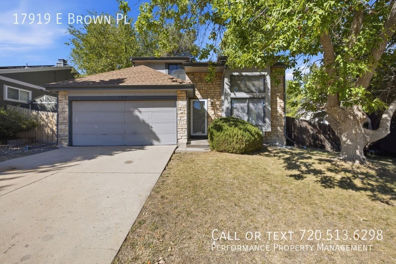17919 E Brown Pl
