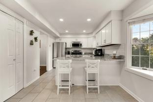 10855 Lockwood Dr - Photo 1 of 1