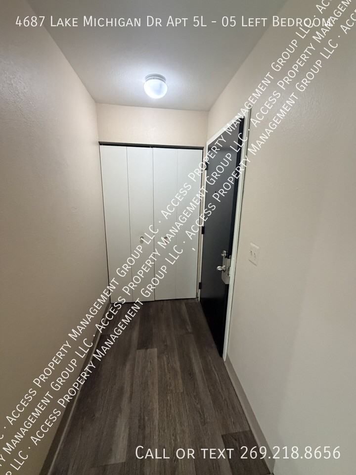 4687 Lake Michigan Dr Apt 5l - Photo 3 of 32