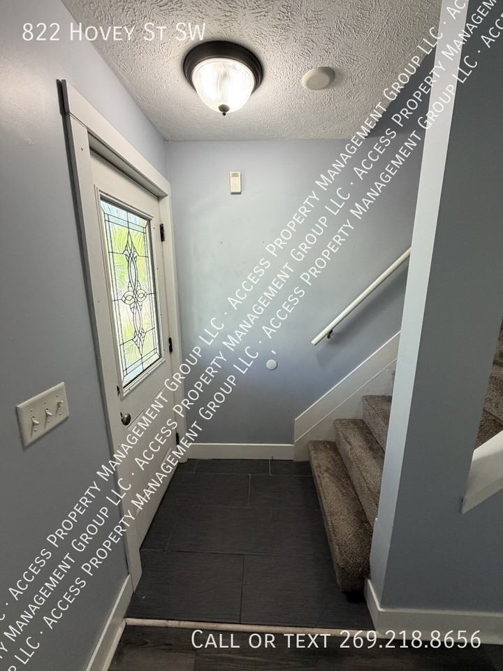 822 Hovey St Sw - Photo 2 of 29