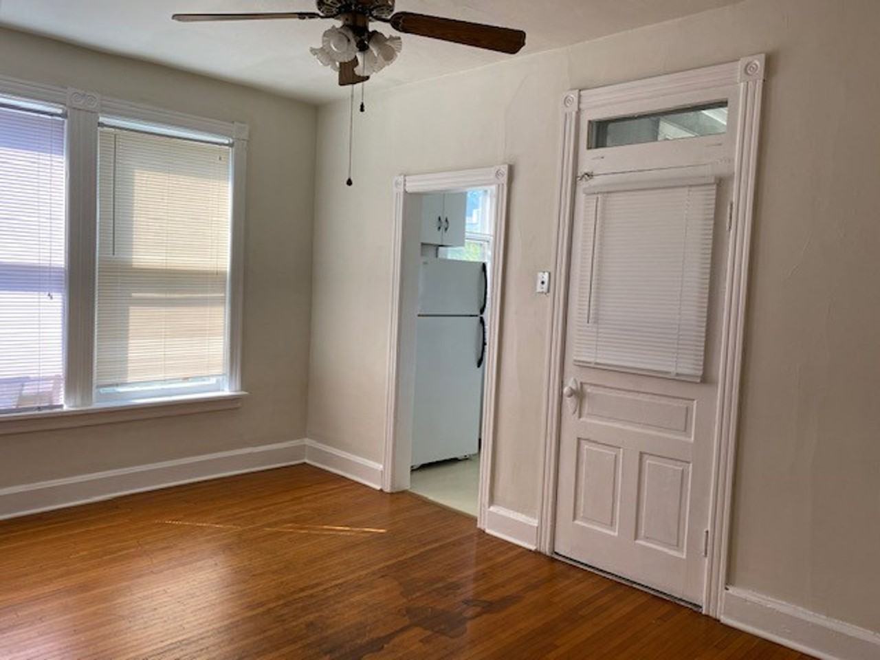 208 N Front St #2 - Photo 6 of 10