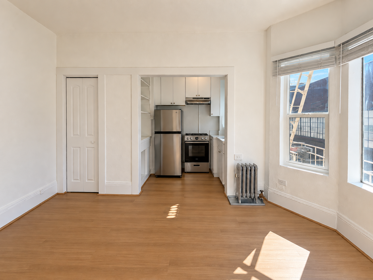 929 Ofarrell St #5 - Photo 2 of 7