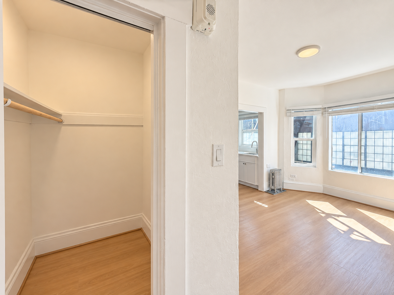929 Ofarrell St #5 - Photo 4 of 7