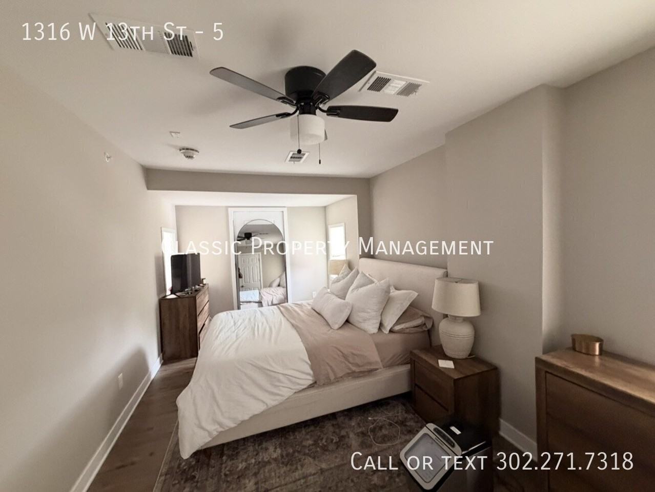 1316 W 13th St #5 - Photo 3 of 6