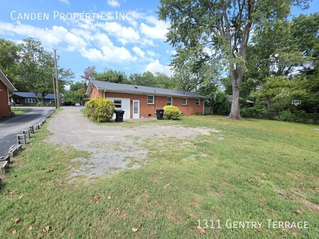 1311 Gentry Ter - Photo 2 of 21