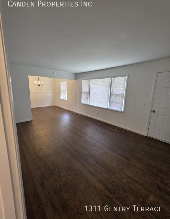 1311 Gentry Ter - Photo 3 of 21