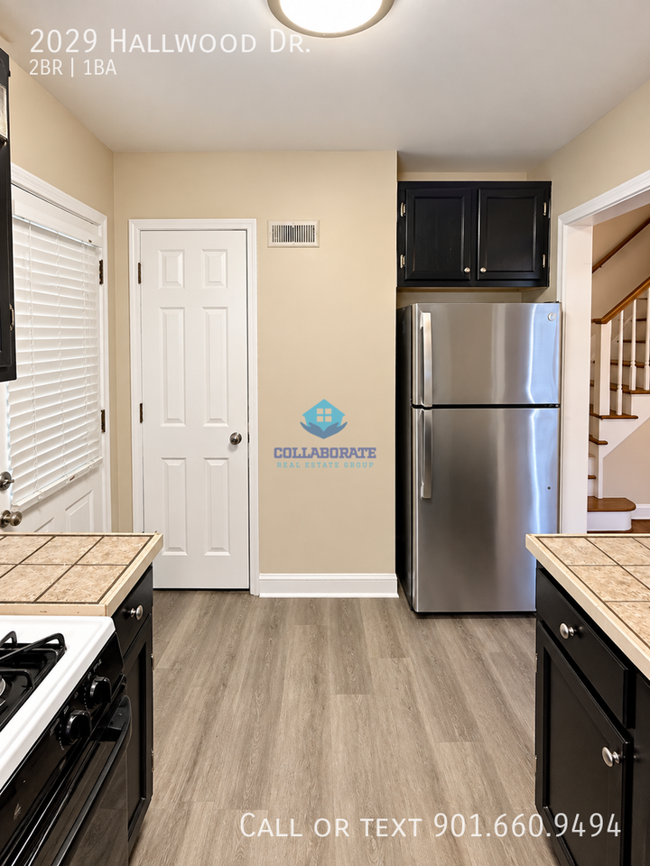 2029 Hallwood Dr - Photo 5 of 15