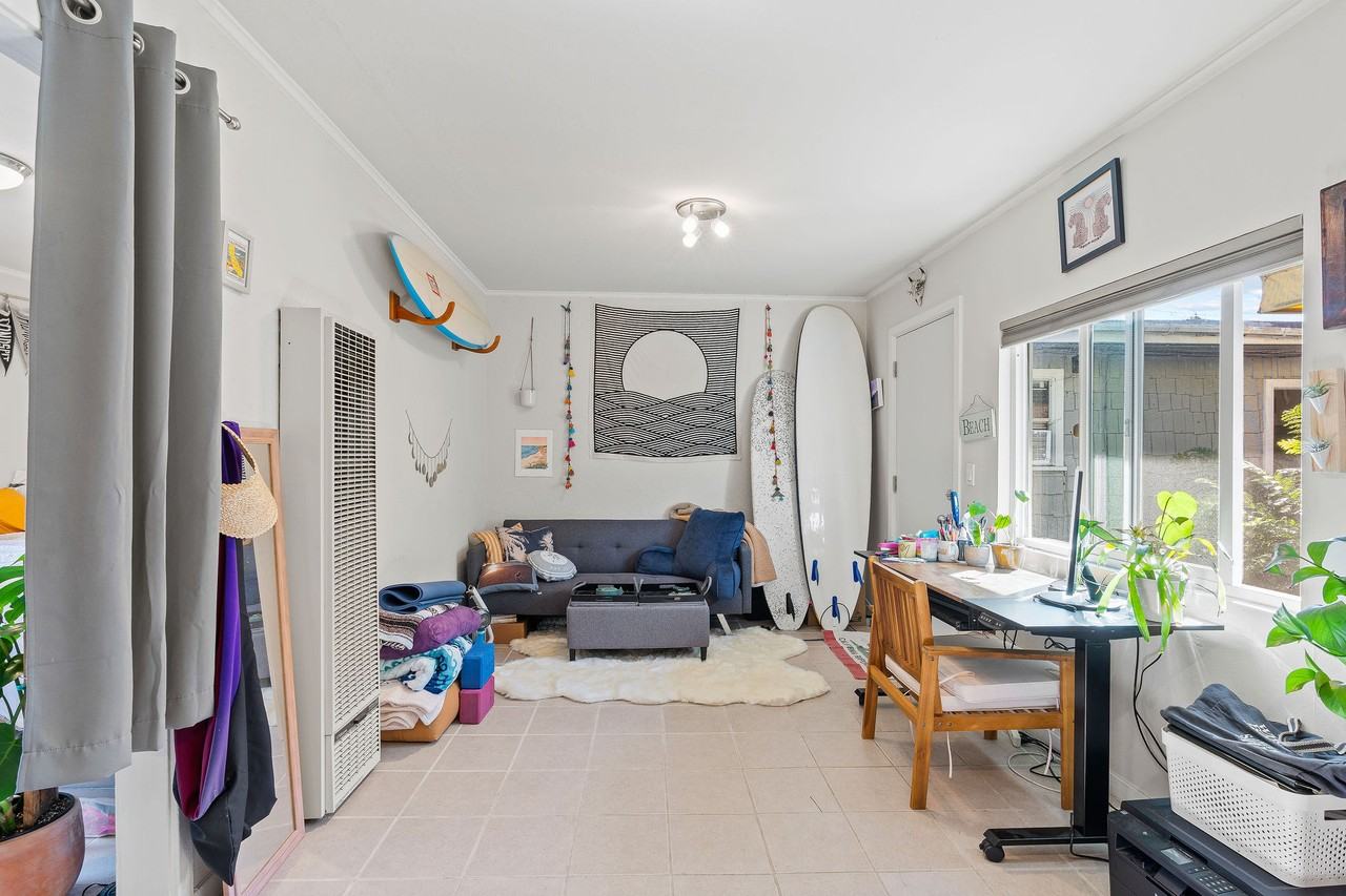 21245 E Cliff Dr #D - Photo 3 of 10