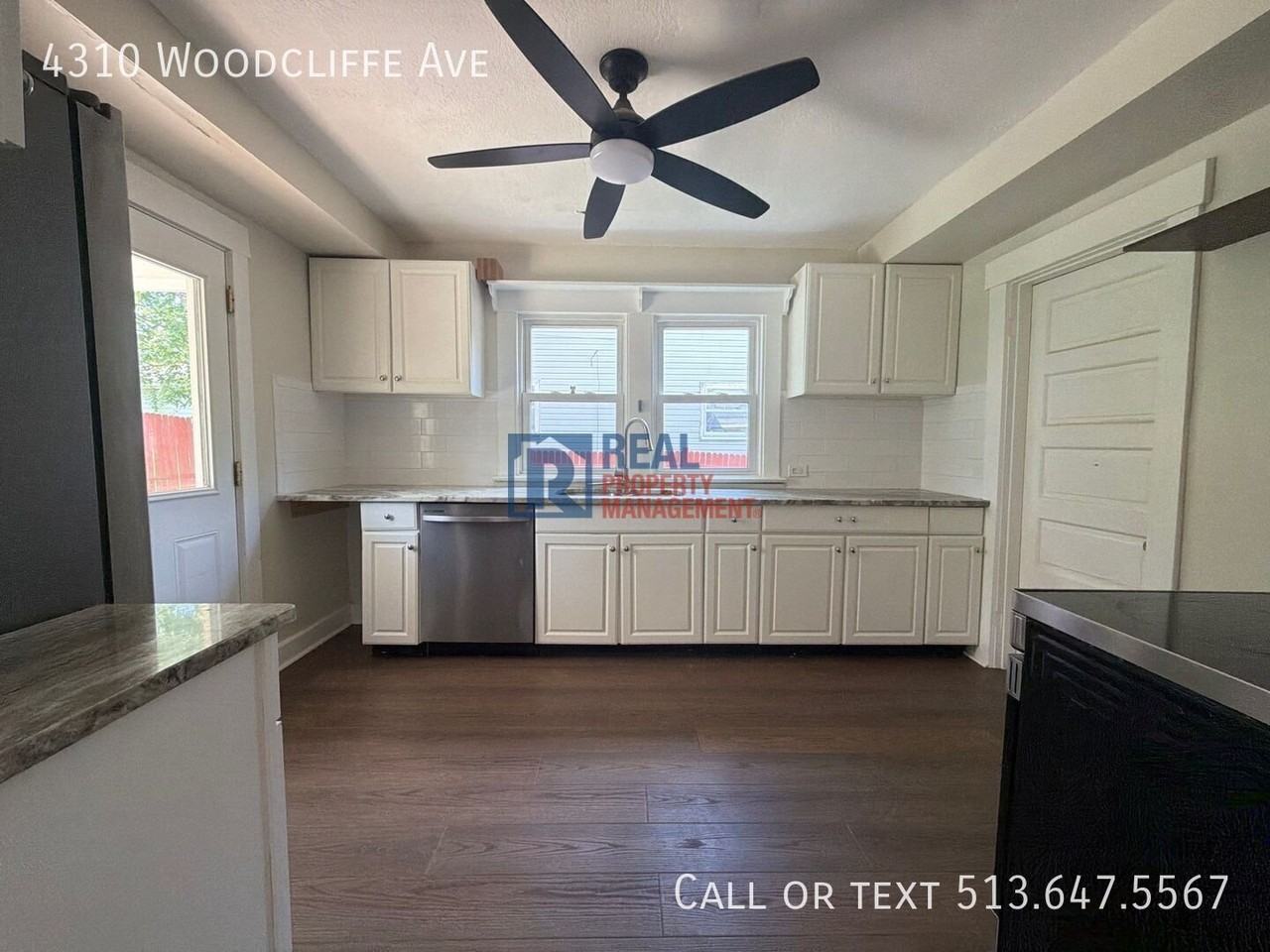 4310 Woodcliffe Ave - Photo 7 of 21