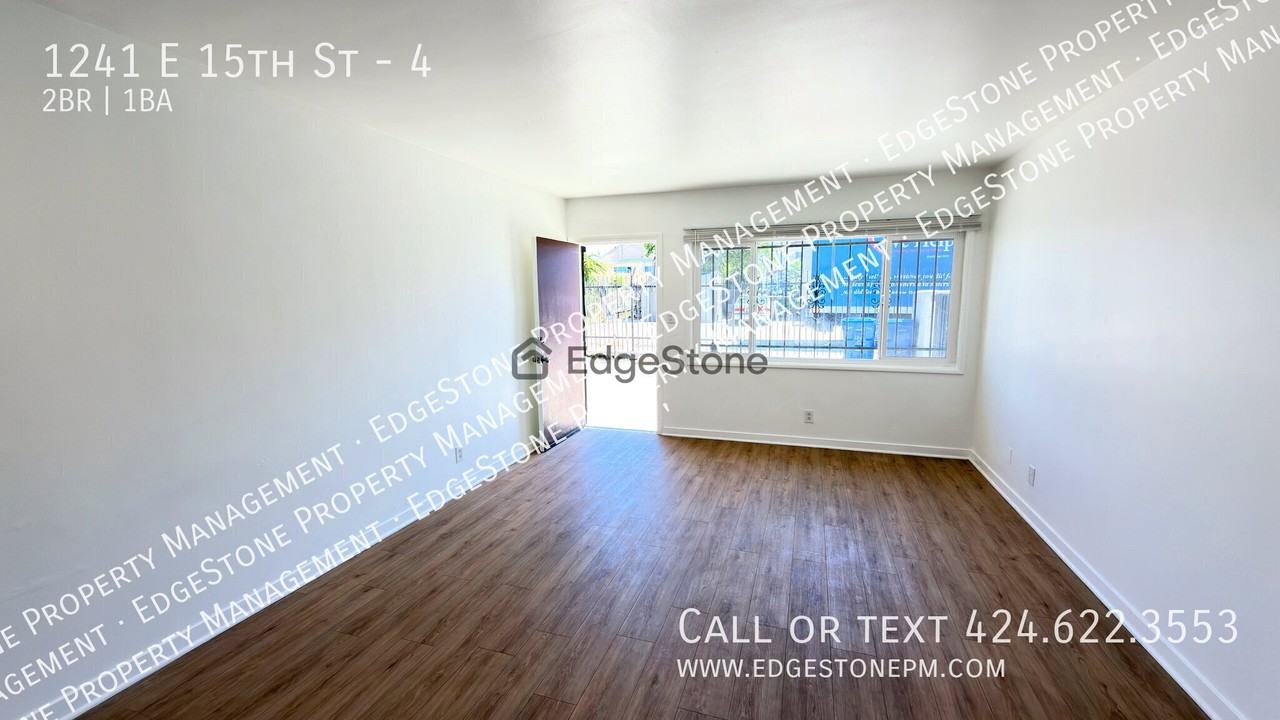 1241 E 15th St #4 - Photo 4 of 11
