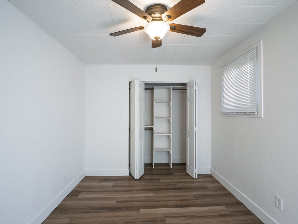 409 S 1st St #417 - Photo 7 of 12