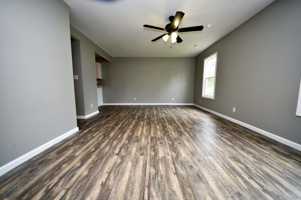 featured image of 393 W Wood St #3