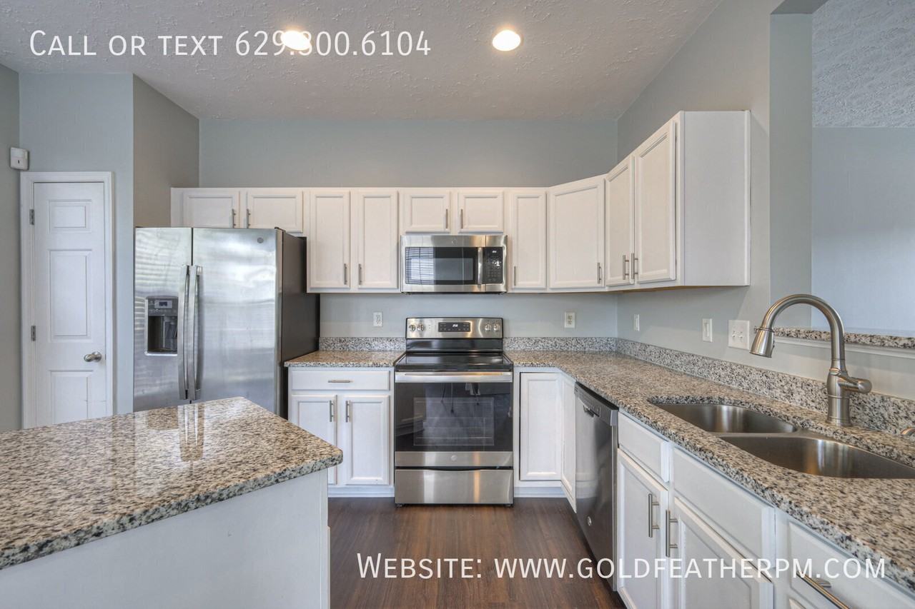 7277 Charlotte Pike #245 - Photo 6 of 32