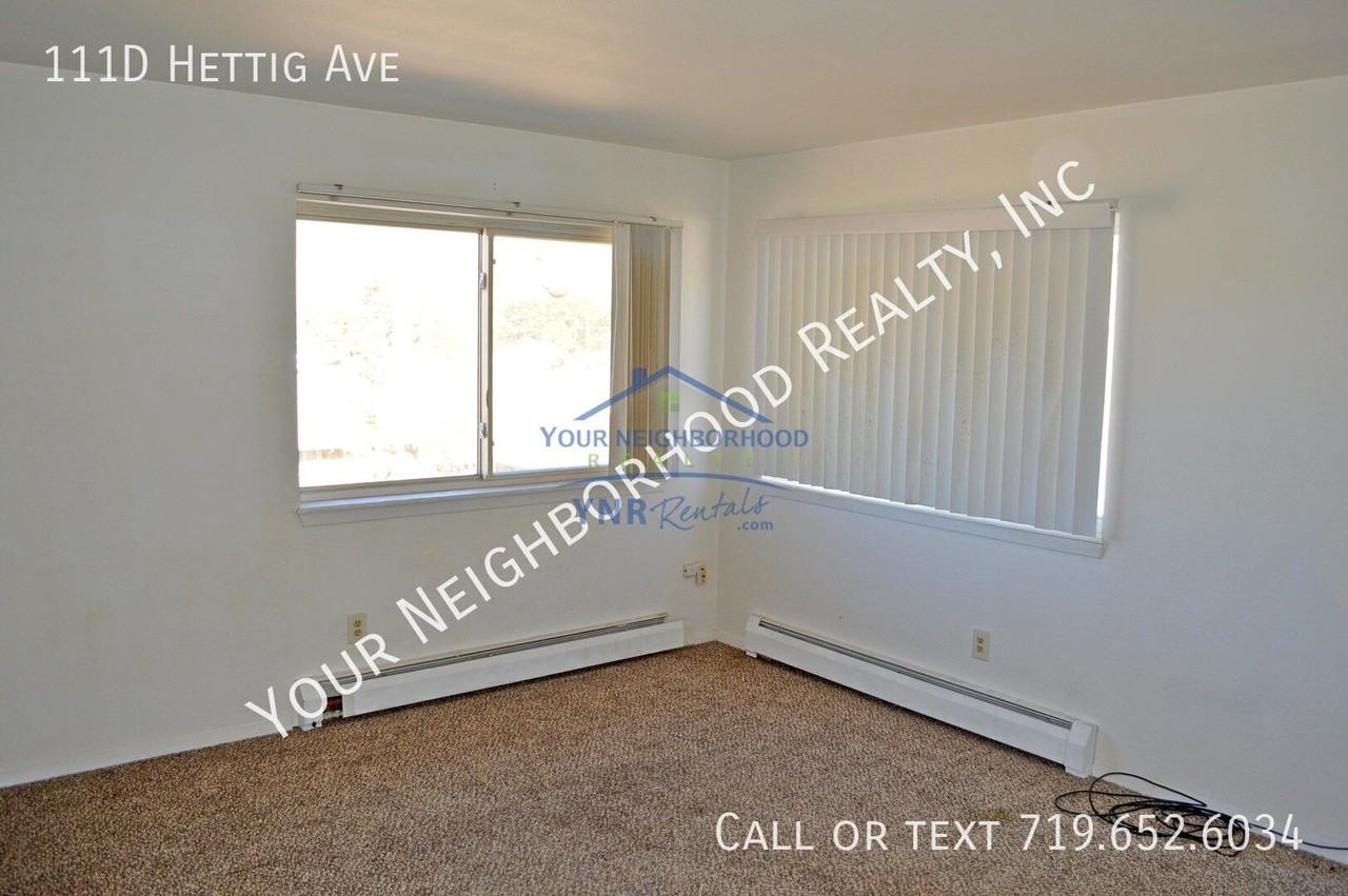 111 Hettig Ave Unit D - Photo 3 of 7