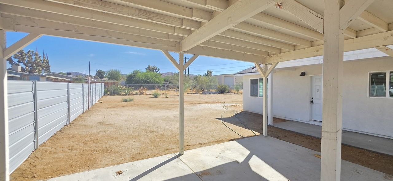 7616 Barberry Ave #1 - Photo 4 of 17