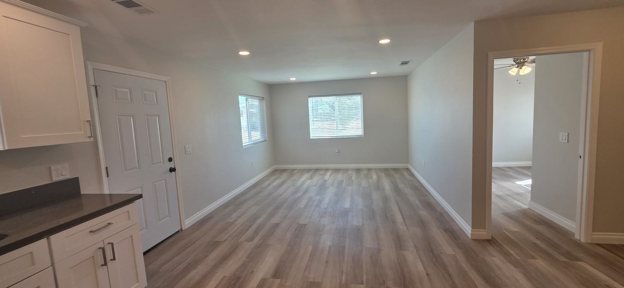 7616 Barberry Ave #1 - Photo 7 of 17