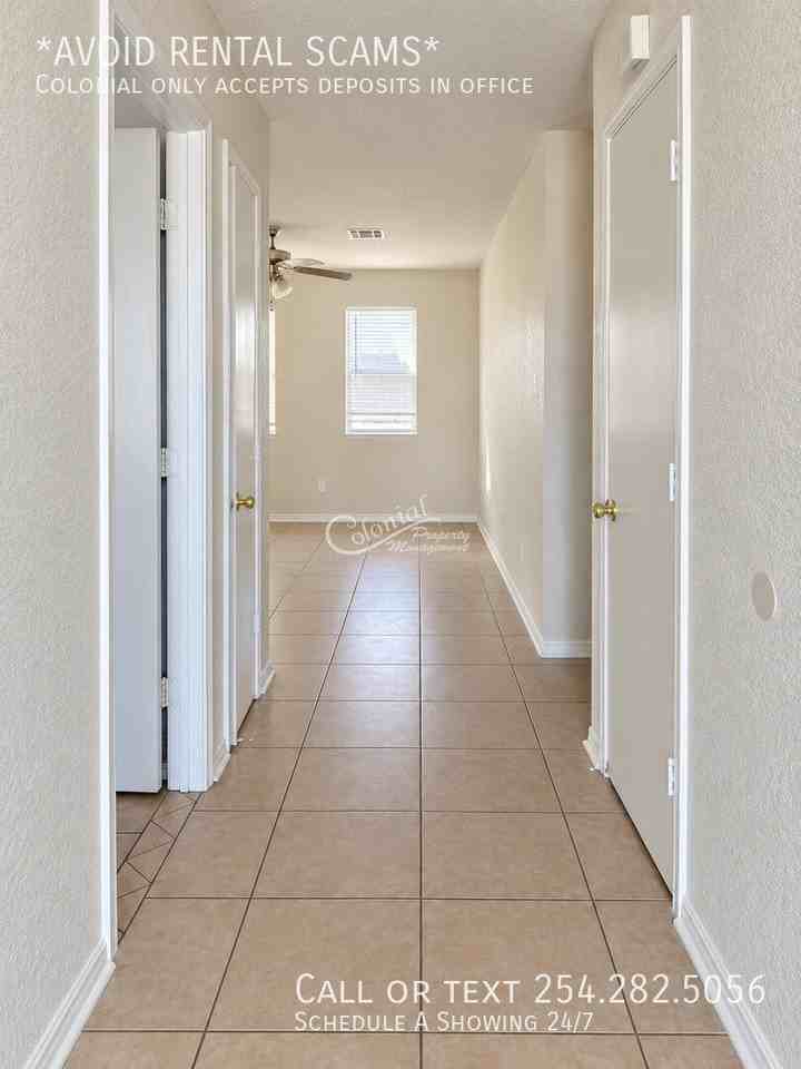 2302 Gallop Dr - Photo 2 of 15